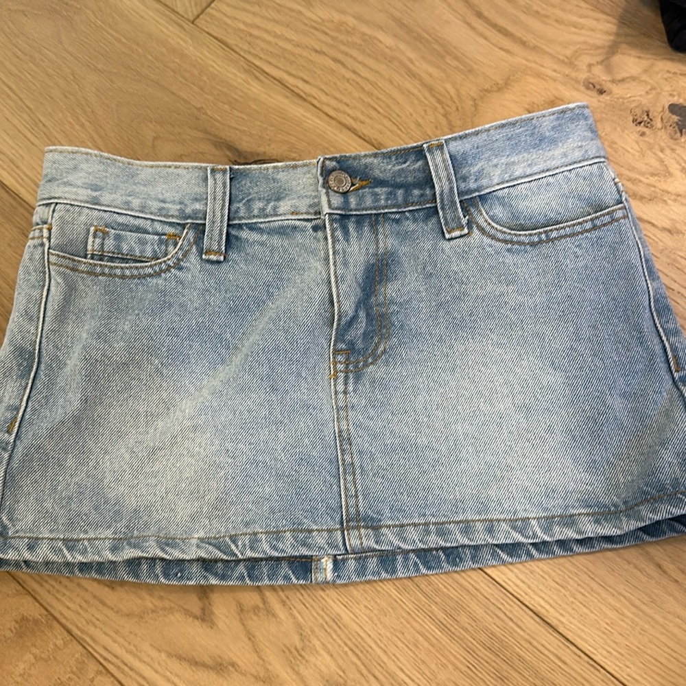 BRANSY MELVILLE DENIM MINI SKIRT